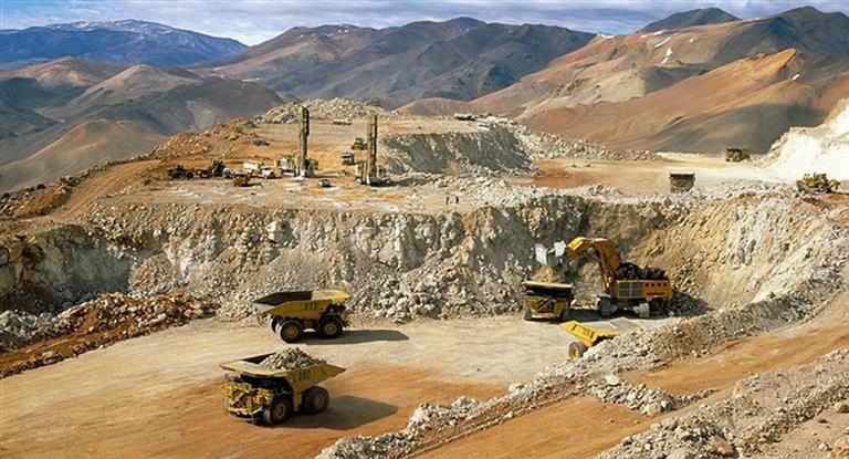 Afirman que las ganancias de principales mineras del mundo treparon un 126%