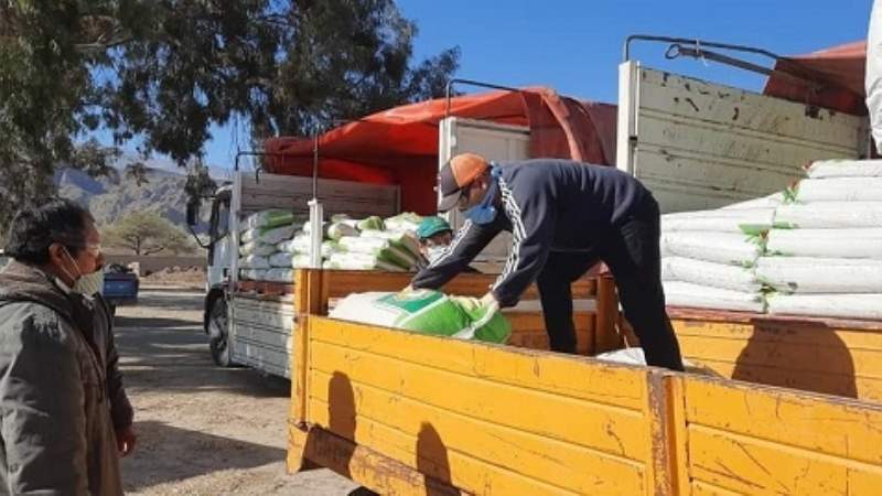 Catamarca: Alumbrera entregó semillas de avena, cebada, alfalfa, hortalizas e insumos para ganadería