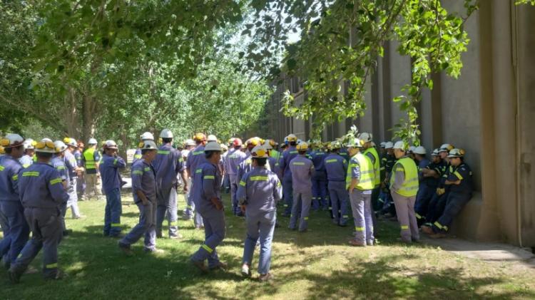 AOMA exige la reincorporación de los trabajadores despedidos de Cementos Avellaneda
