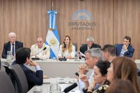 Ávila contundente: "No se deja de proteger nada, todo lo inventariado seguirá inventariado y protegido"