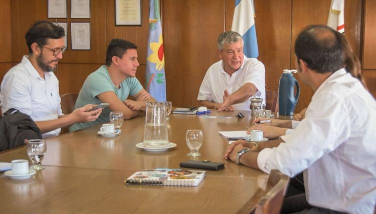 Buenos Aires: Aguilera mantuvo un encuentro con el presidente del Astillero Río Santiago