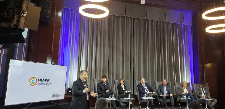 CAPMIN presente en el lanzamiento de la Mesa Nacional sobre Minería Abierta a la Comunidad. CAPMIN presente en el lanzamiento de la Mesa Nacional sobre Minería Abierta a la Comunidad.