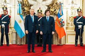 Chile propone integración minera con Argentina tras reunión entre Kast y Milei