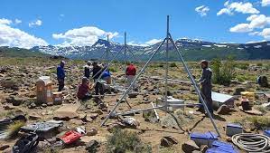 Científicos neuquinos irán por primera vez a la Antártida a vigilar un volcán