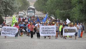 Río Negro: Cientos de personas marcharon a favor de la minería en Jacobacci