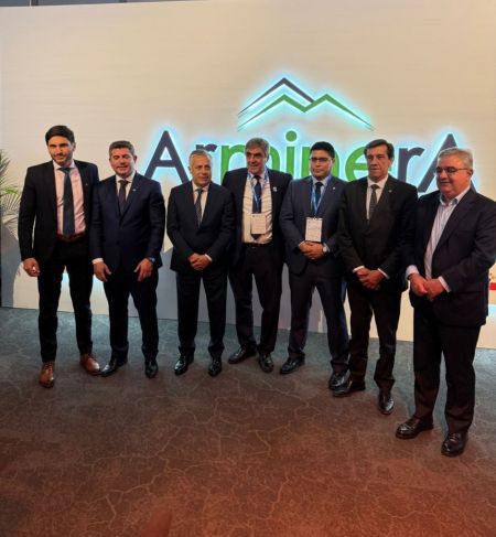 Claudio Vidal en Arminera 2025: "La minería es un eje estratégico para el desarrollo de Santa Cruz" Claudio Vidal en Arminera 2025: "La minería es un eje estratégico para el desarrollo de Santa Cruz"