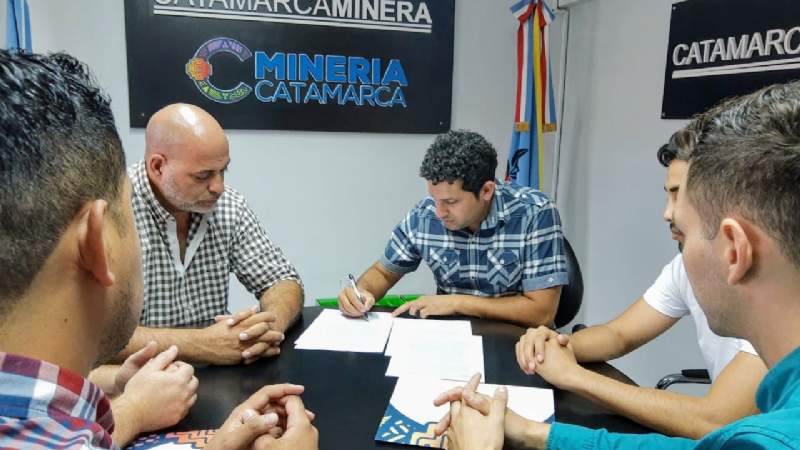 Catamarca: Convenio entre Minería y los geólogos