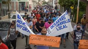 Catamarca/Andalgalá: Convocante movilización pidiendo por la puesta en marcha de Agua Rica