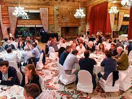 Cumbre del círculo rojo en Bariloche: Macri, Larreta, Milei y Guzmán les hablarán al "grupo charrúa" y a otros poderosos empresarios Cumbre del círculo rojo en Bariloche: Macri, Larreta, Milei y Guzmán les hablarán al "grupo charrúa" y a otros poderosos empresarios