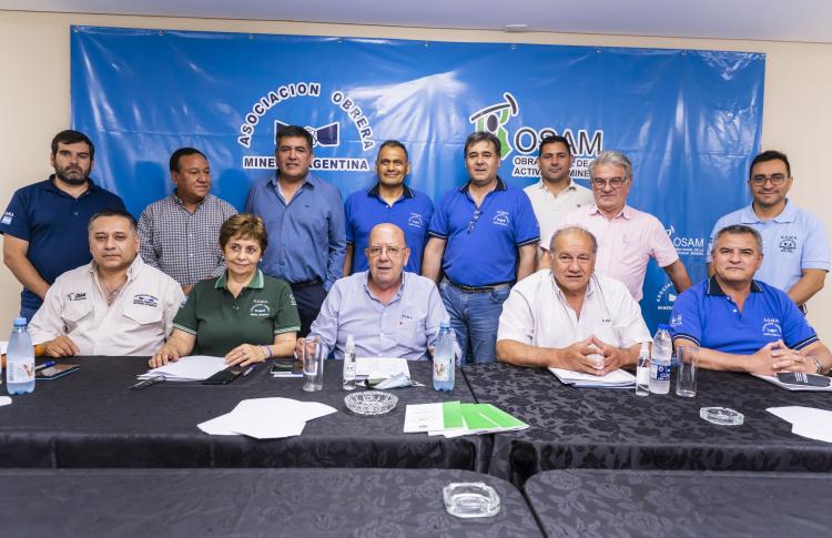 Deliberó en CABA el Consejo Directivo de AOMA Deliberó en CABA el Consejo Directivo de AOMA