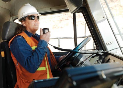 Santa Cruz: Destacan la inserción e inclusión de la mujer en el ámbito de la minería