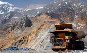El 2023 será bueno para la minería, pero hay señales de alerta
