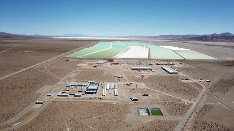 El litio en la Argentina, entre la oportunidad por la transición energética y la carrera por minerales críticos El litio en la Argentina, entre la oportunidad por la transición energética y la carrera por minerales críticos