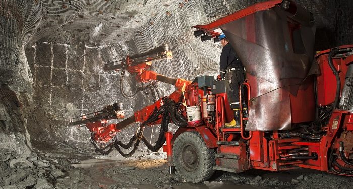 El Covid-19 reducirá la producción de oro, pero su precio hará subir los márgenes de las mineras