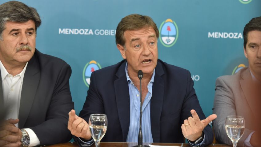 Mendoza. El partido que Suárez arrancó con un jugador menos, con un gobernador aún "molesto" por el impedimento de poder desarrollar la minería