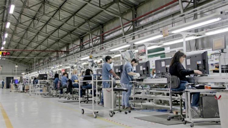 En el Gobierno creen que hay margen para subir salarios en todos los sectores productivos En el Gobierno creen que hay margen para subir salarios en todos los sectores productivos