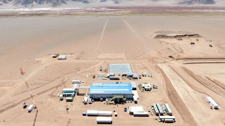 Eramet y su compromiso para reducir la emisión de dióxido de carbono en un 40% Eramet y su compromiso para reducir la emisión de dióxido de carbono en un 40%