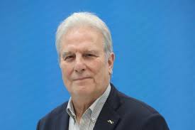 Ernesto Calvo: "Ningún gobierno espantó a las mineras de litio. A las empresas les preocupa mucho más la falta de rutas"