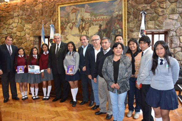 Jujuy: Estudiantes de El Aguilar fueron recibidos por el Vicegobernador , en el marco del Día de la Minería