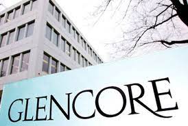 Glencore les da salida a tres principales directivos