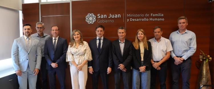 Glencore Pachón y el gobierno de San Juan presentaron el Proyecto Integrado de Salud Mental en Calingasta