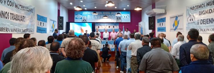 Gremio minero convocó a elecciones de renovación de autoridades para mayo Gremio minero convocó a elecciones de renovación de autoridades para mayo