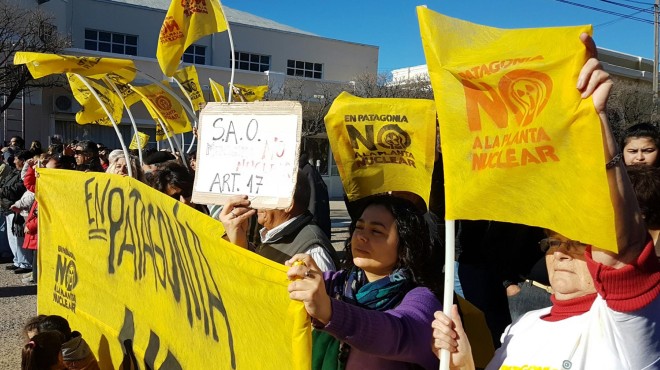 Protesta en San Antonio Oeste y Las Grutas. La clase política se divorcia de sus bases.