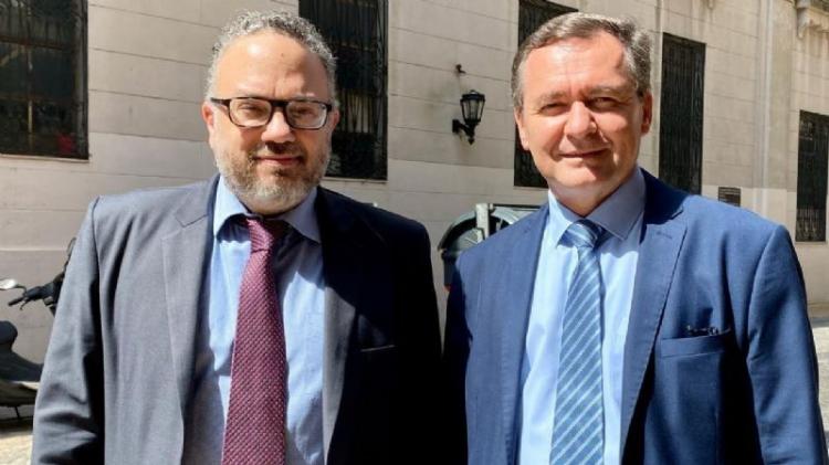 Kulfas le agradeció a Hensel por la gestión en la Secretaría de Minería Kulfas le agradeció a Hensel por la gestión en la Secretaría de Minería