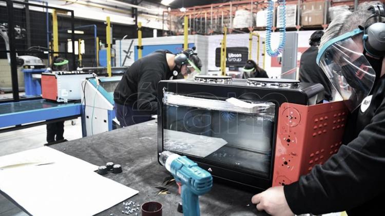 La actividad industrial registró en febrero una mejora del 10,8% interanual La actividad industrial registró en febrero una mejora del 10,8% interanual