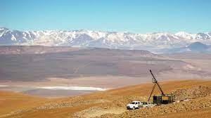 La Nación apunta a la minería para el crecimiento de la economía La Nación apunta a la minería para el crecimiento de la economía