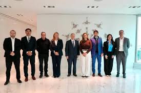 La Rioja asegura nuevas inversiones en Peñas Negras tras reunión clave con el inversor Peter Marrone en Canadá