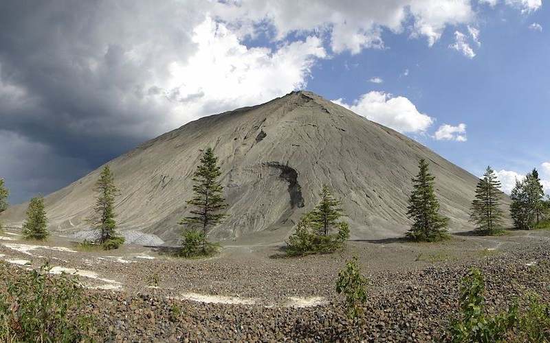 La carbonatación acelerada de los desechos mineros se puede utilizar para recuperar cobalto