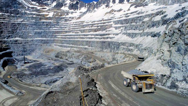 Chile: ¿La economía o el ecosistema?: Comisión de Minería alarga discusión por Ley de Glaciares