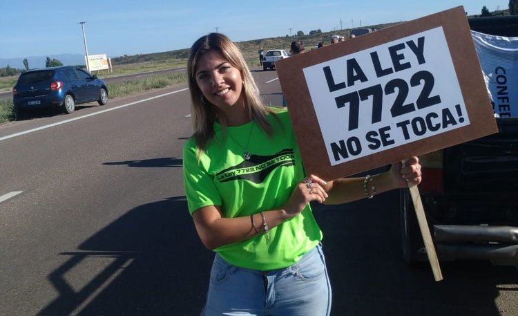 Mendoza: La Reina, un camionetazo y bocinas en la protesta contra la modificación de la Ley 7722