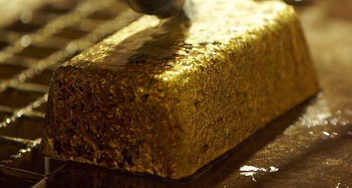 Las mineras de oro siguen reduciendo los costes de extracción durante 2020 y 2021