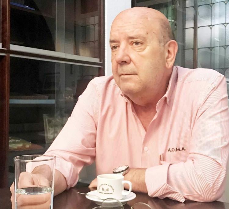 "Los empresarios me dicen que están sacando créditos para pagar sueldos" contó Laplace