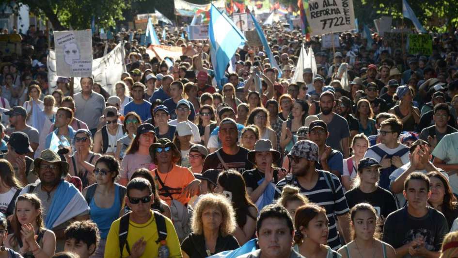 Mendoza: Los manifestantes no confían en los controles del Estado sobre los desarrollos mineros