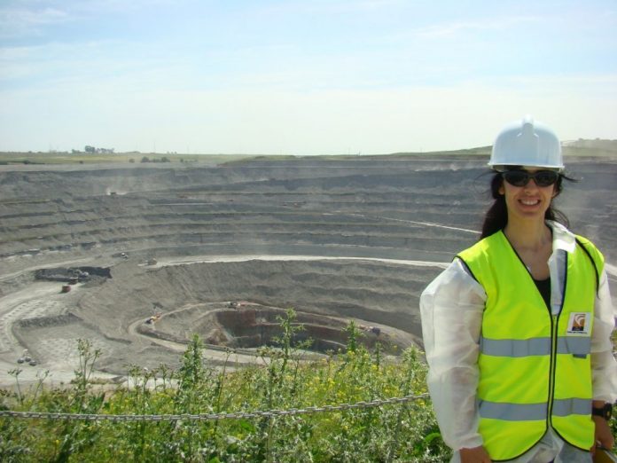 La Geóloga Marita Ahumada sostuvo que "Está demostrada la compatibilidad de la minería con el cuidado ambiental" La Geóloga Marita Ahumada sostuvo que "Está demostrada la compatibilidad de la minería con el cuidado ambiental"
