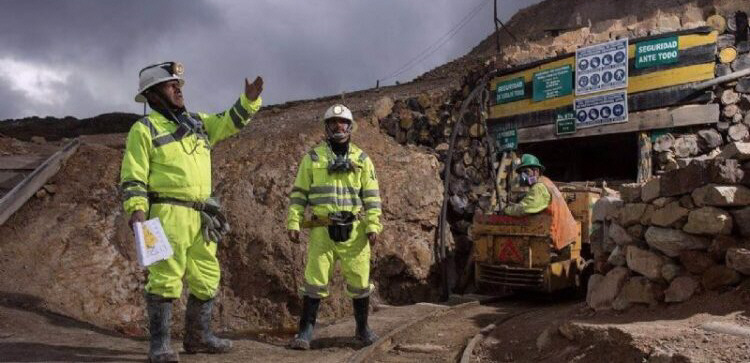 Martín Cerdá afirmó que "Santa Cruz demuestra que se pueden hacer bien las cosas en minería" Martín Cerdá afirmó que "Santa Cruz demuestra que se pueden hacer bien las cosas en minería"