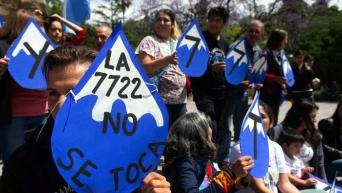 Mendoza: Más de 300 docentes e investigadores alertan sobre las consecuencias de modificar la Ley 7722