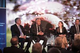 Mendoza: Cornejo presentó a la provincia como el futuro centro financiero y logístico de la minería en Argentina