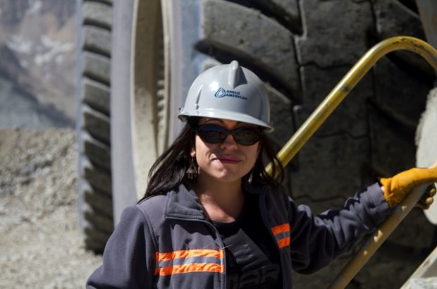 Bien por Chile: Mujeres en altos cargos mineros, los casos de Anglo American y Altonorte