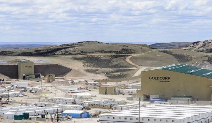 Newmont celebra sus 100 años, con aportes significativos a la sociedad  y obras básicas esenciales