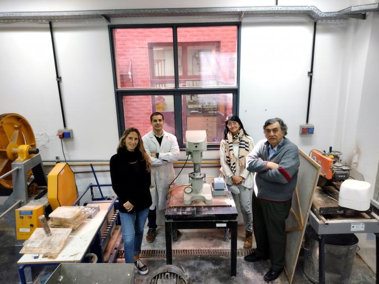 Nuevas técnicas y ensayos para el desarrollo de ladrillos de alta resistencia Nuevas técnicas y ensayos para el desarrollo de ladrillos de alta resistencia
