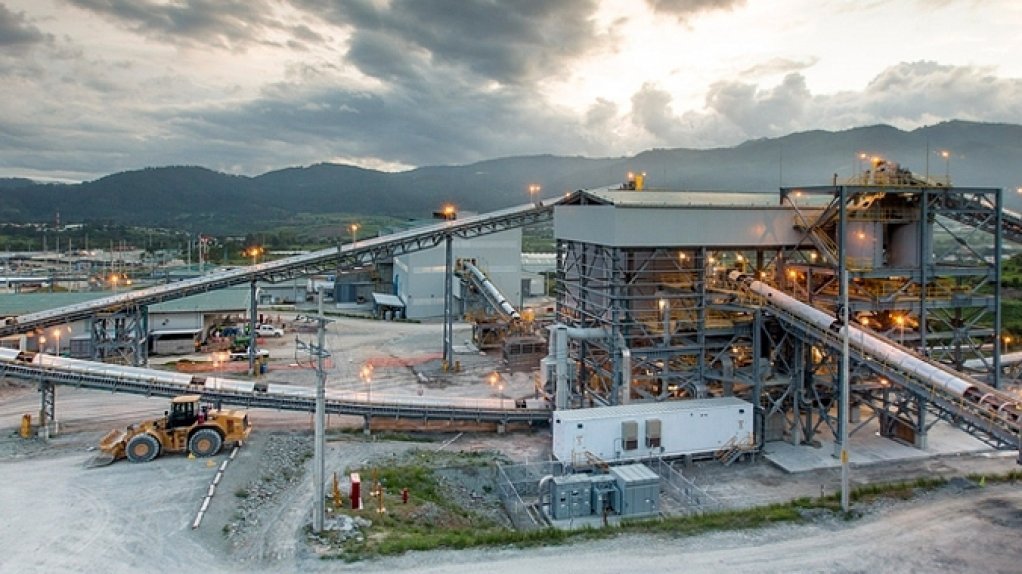 Pan American Silver, segunda minera de plata mundial, compra minas en Guatemala, Perú y Canadá