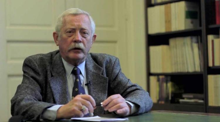 "Para fin de año Y-TEC va a estar produciendo celdas y baterías de litio" aseguró Eduardo Dvorkin "Para fin de año Y-TEC va a estar produciendo celdas y baterías de litio" aseguró Eduardo Dvorkin
