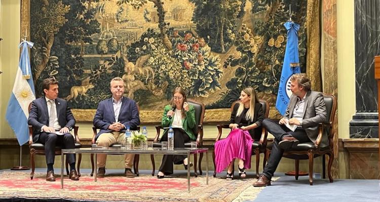 Presente positivo y potencial a futuro de los fideicomisos en el Foro de CAFIDAP Presente positivo y potencial a futuro de los fideicomisos en el Foro de CAFIDAP