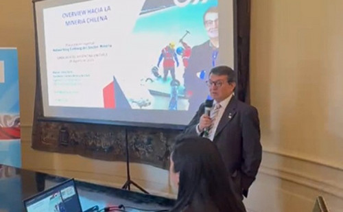 Presidente de la Cámara Minera de Chile expuso ante empresas argentinas Presidente de la Cámara Minera de Chile expuso ante empresas argentinas
