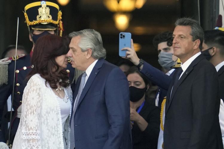 Primer ministro de facto, un diseño sin precedentes Primer ministro de facto, un diseño sin precedentes