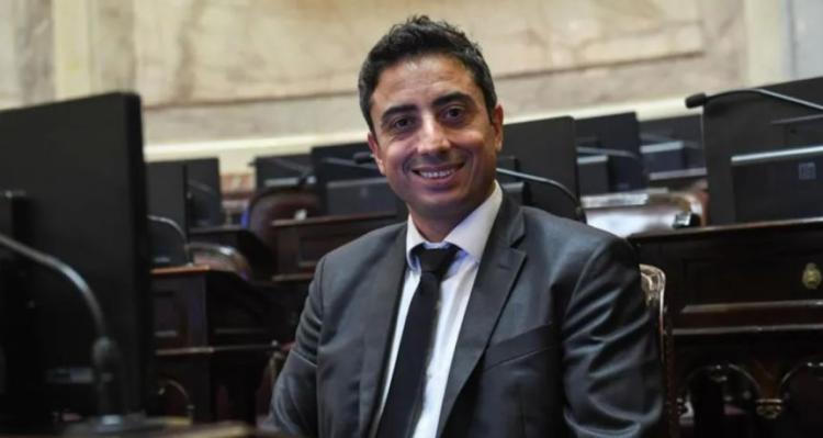 Río Negro: Enzo Fullone se suma a la Comisión de Minería, Energía y Combustibles del Senado